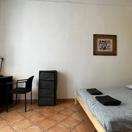 Border Of Monaco, Square Kraemer A Apartment